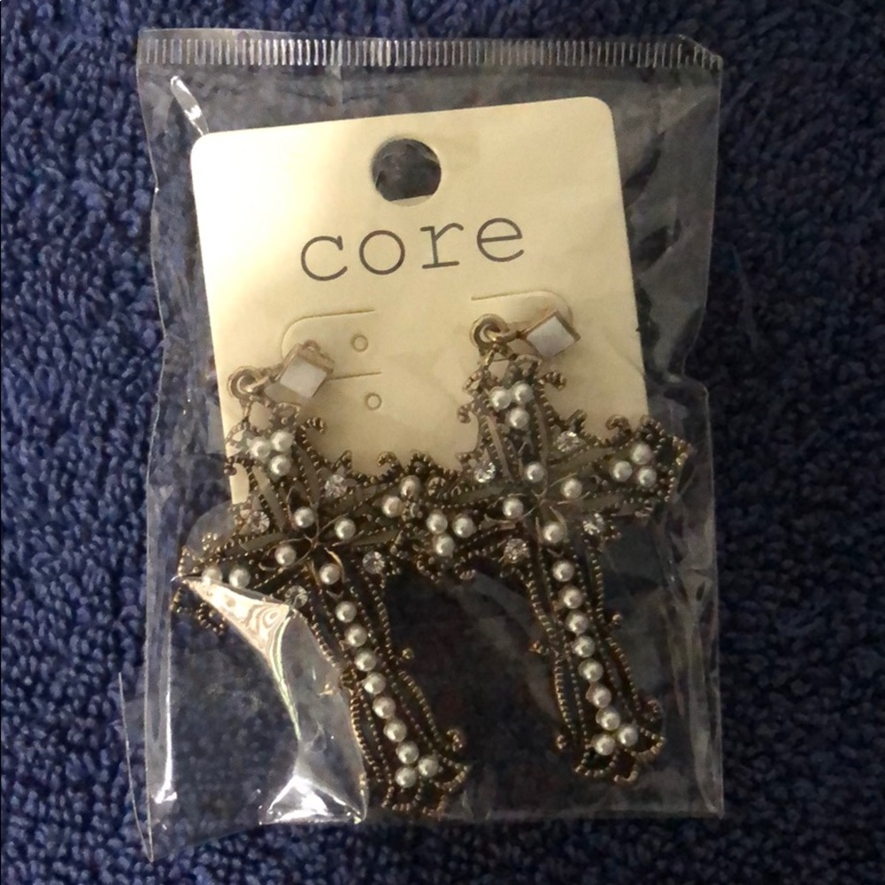 Core earrings